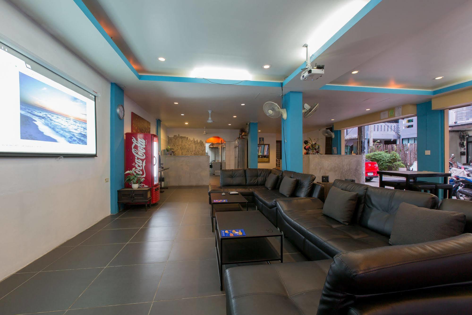 Hotel Cool Sea House Patong Exterior foto